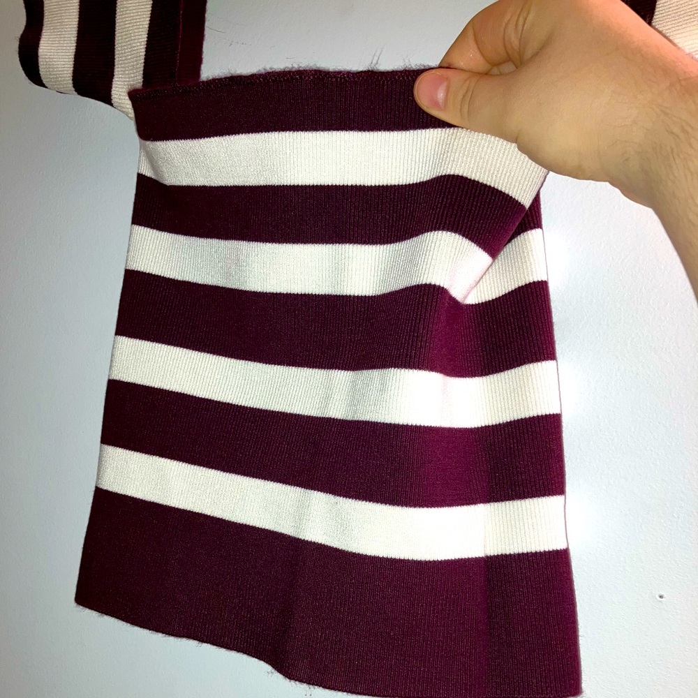 L | Maroon/Wht Strip Crop Top - Picture 3 of 6